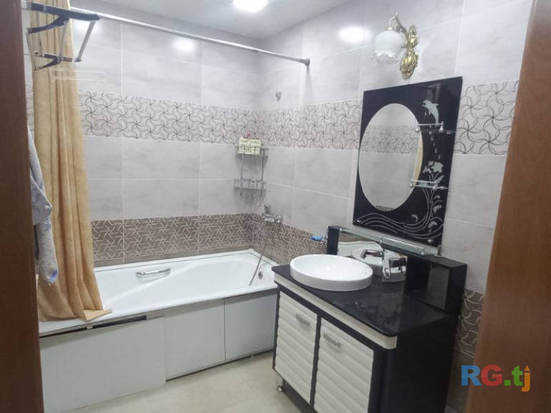 2-комн. квартира, 79 м² 4 этаж на продажу