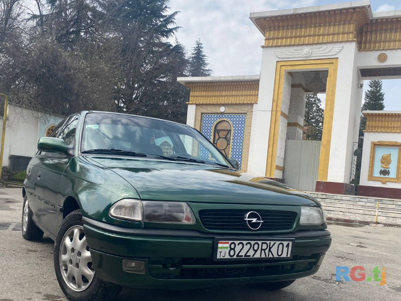 Opel Astra F 1.6 1997 г.