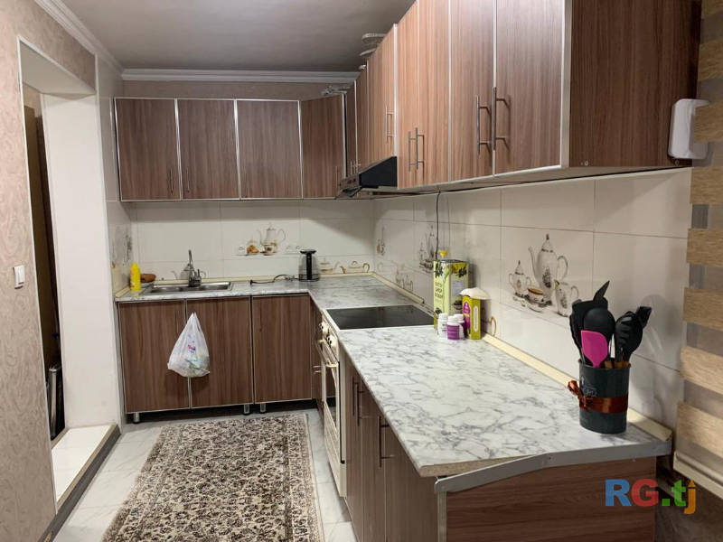 4-комн. квартира, 66 м² 3 этаж на продажу
