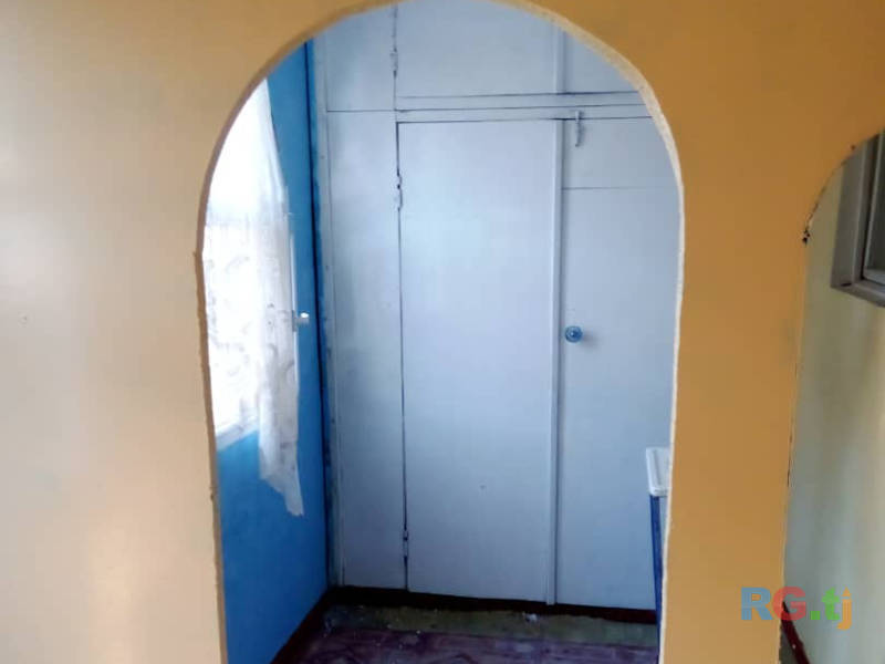 2-комн. квартира, 5 этаж на продажу