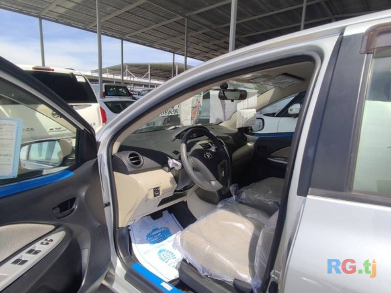 Toyota 1.3 2006 г.