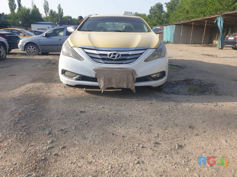 Hyundai Sonata 2.0 2011 г.