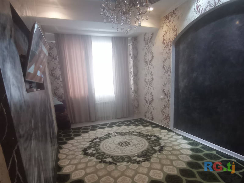 2-комн. квартира, 83 м² 8 этаж на продажу