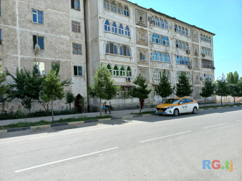 4-комн. квартира, 86 м² 1 этаж на продажу