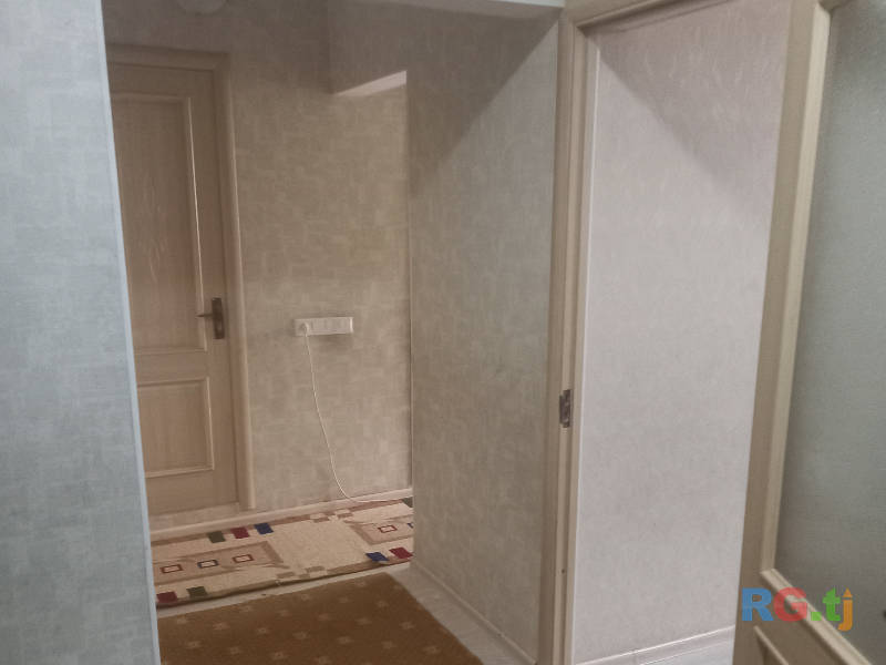 1 комнатная -комн. квартира, 55 м² 2 этаж в аренду