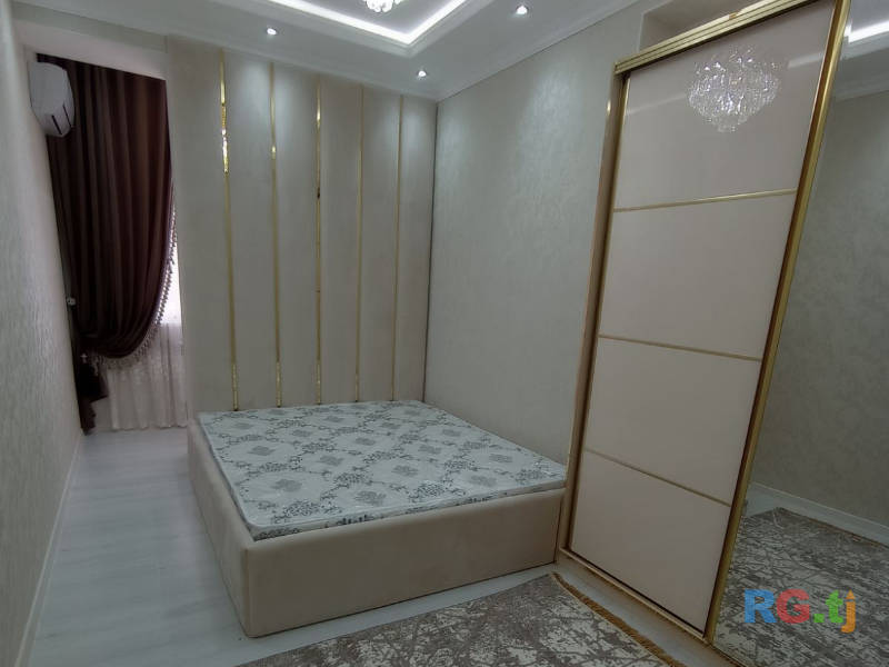 3-комн. квартира, 111 м² 5 этаж на продажу