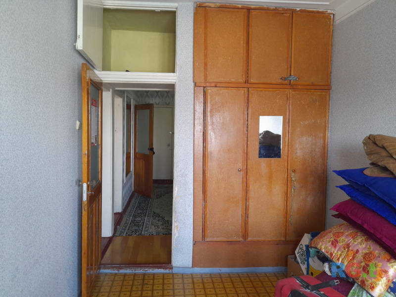 3-комн. квартира, 8 этаж на продажу
