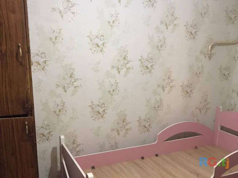 2-х переделанную в 3-х -комн. квартира, 45 м² 1 этаж на продажу