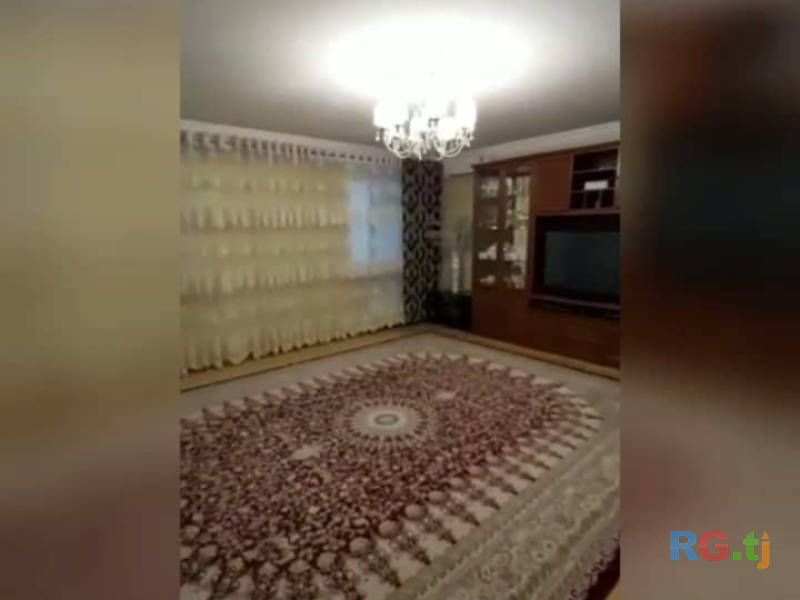 4-комн. квартира, 67 м² 4 этаж на продажу