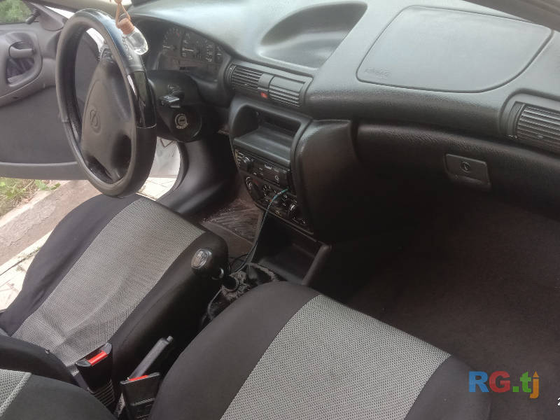 Opel Astra Astra f 1.6 1995 г.
