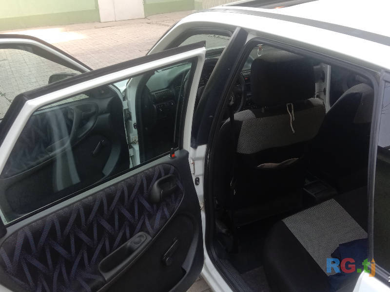 Opel Astra Astra f 1.6 1995 г.