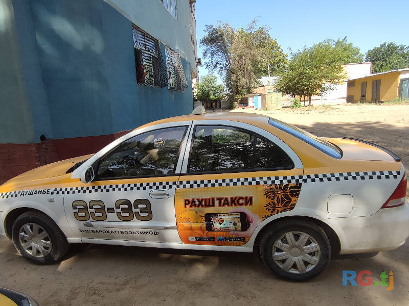 Nissan Sunny 1.6 2011 г.