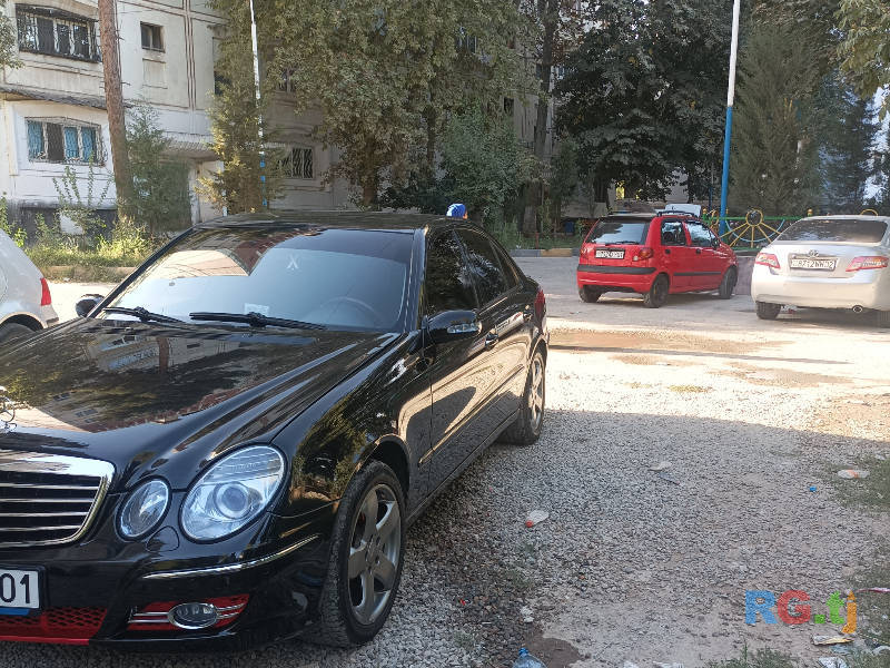 Mercedes-Benz E-klasse E 240 2.4 2004 г.