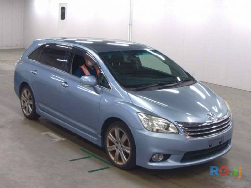 Toyota Voxy 2009 г.