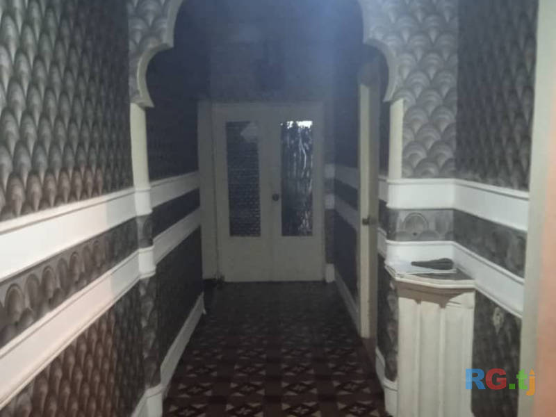 Квартира, 98 м² на продажу