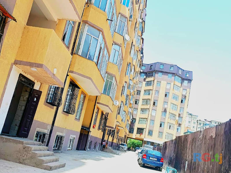 2-комн. квартира, 60 м² Цоколь этаж на продажу
