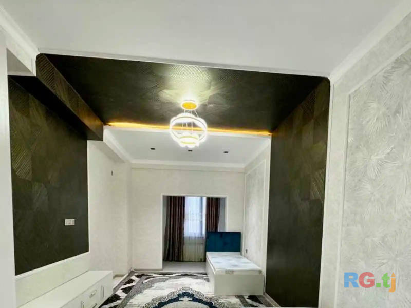 3-комн. квартира, 100 м² 5 этаж в аренду
