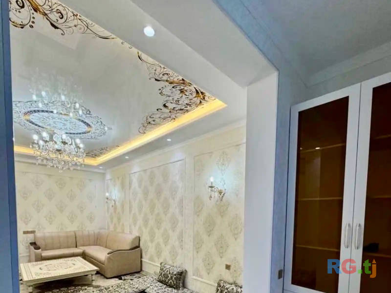 3-комн. квартира, 100 м² 5 этаж в аренду