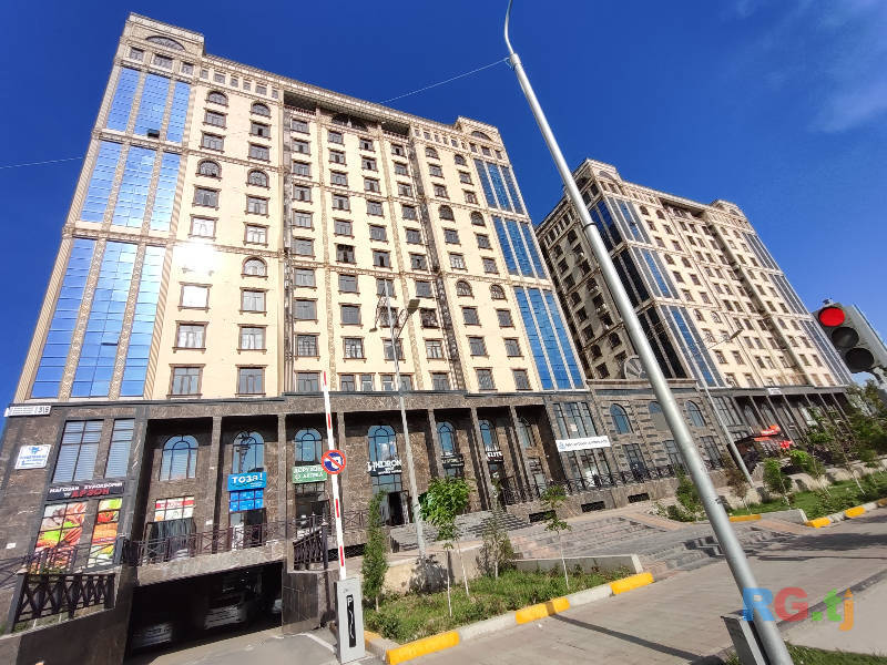 3-комн. квартира, 130 м² 7 этаж на продажу