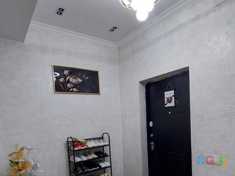 2-комн. квартира, 60 м² 9 этаж на продажу