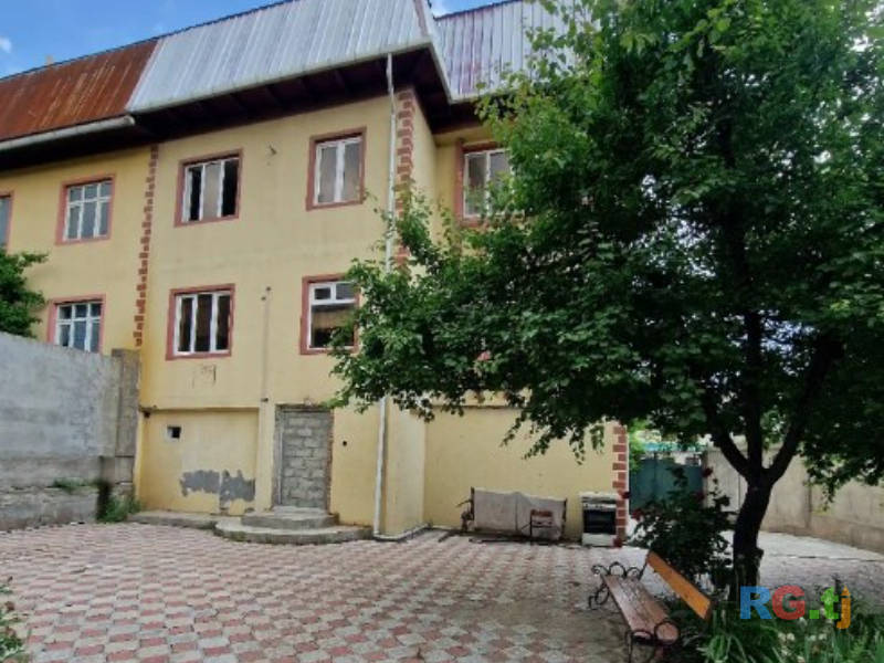 3-эт. дом 9-комн. 5 сот. на продажу