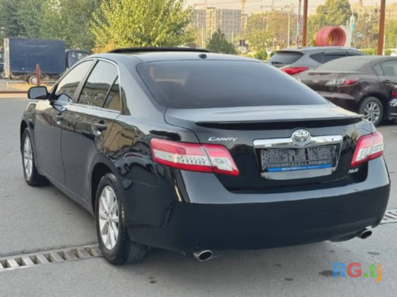 Toyota Camry 3.5 2010 г.