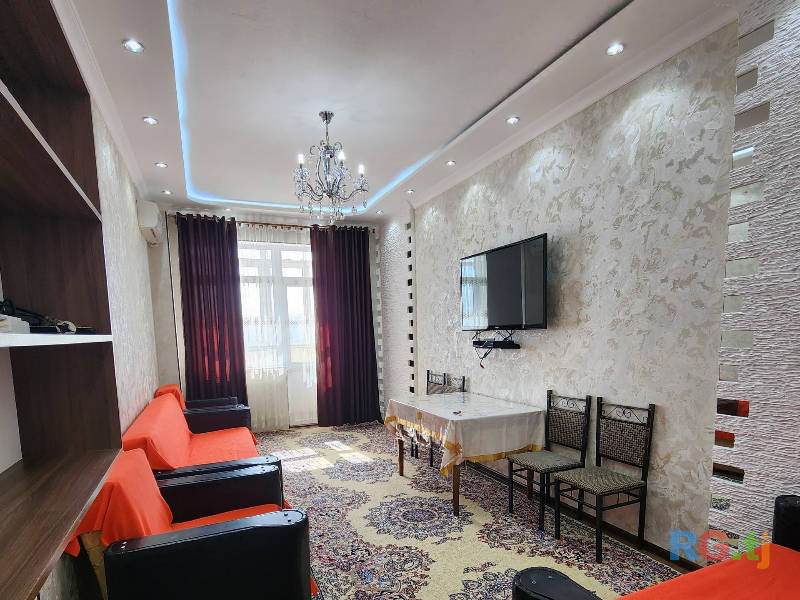 2-комн. квартира, 80 м² 4 этаж в аренду
