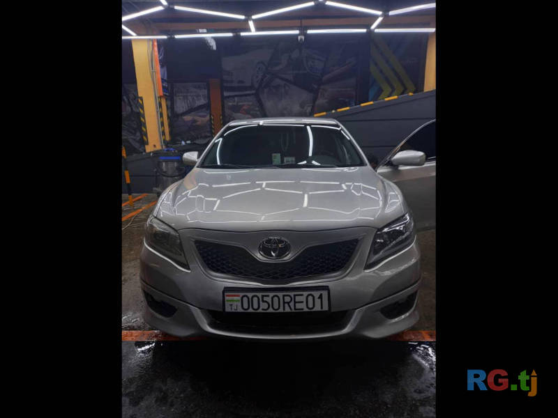 Toyota Camry 2.5 2011 г.