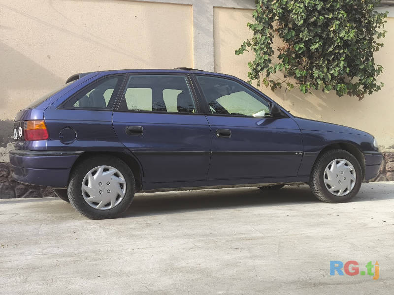 Opel 1.6 1996 г.