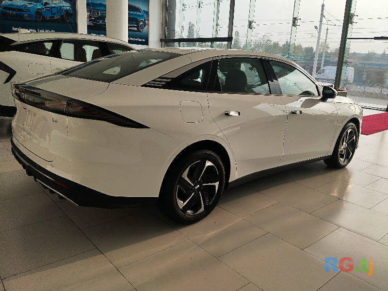 Geely MK L6 1.5 2024 г.