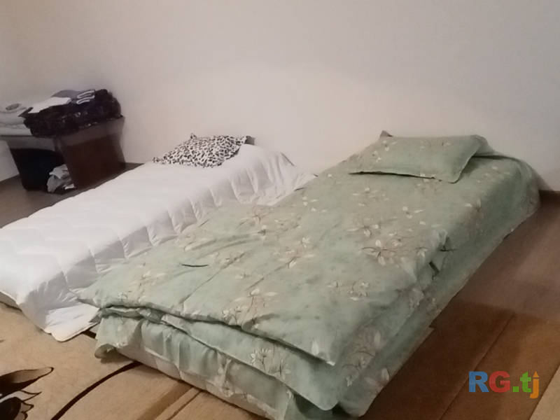 Комната в пятикомнатной квартире