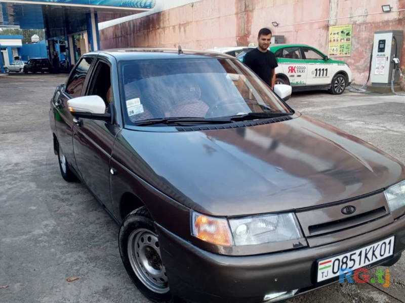 ВАЗ 2000 г.