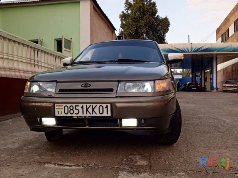 ВАЗ 2000 г.