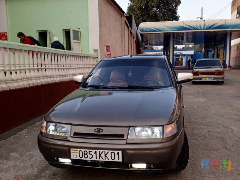 ВАЗ 2000 г.