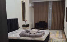 2-комн. квартира, 90 м² 10 этаж в аренду