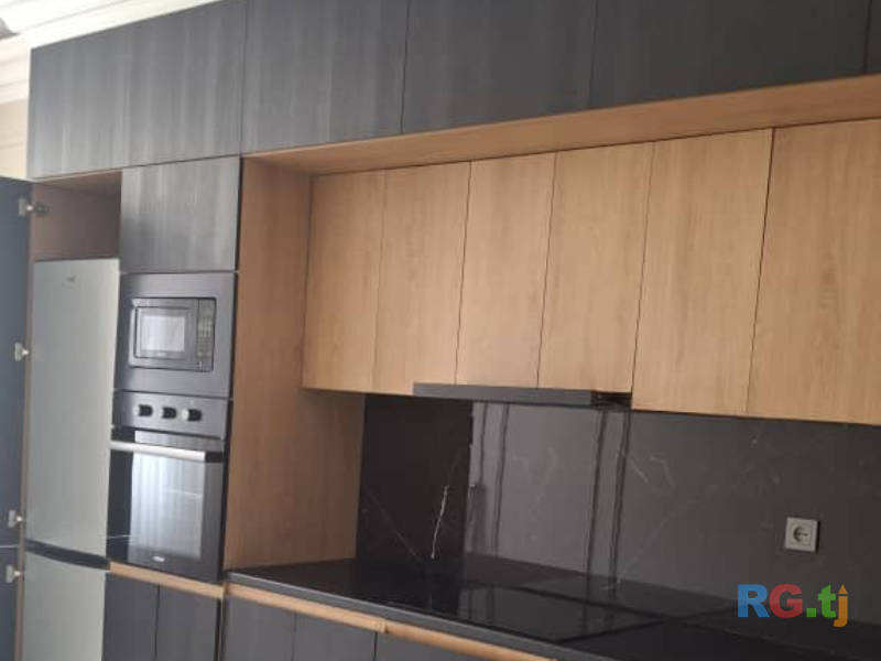 2-комн. квартира, 90 м² 10 этаж в аренду