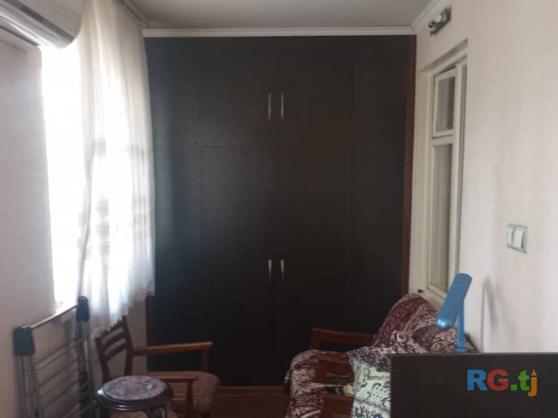 4-комн. квартира, 82 м² 3 этаж на продажу