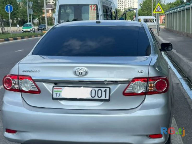 Toyota Corolla 1.8 2011 г.