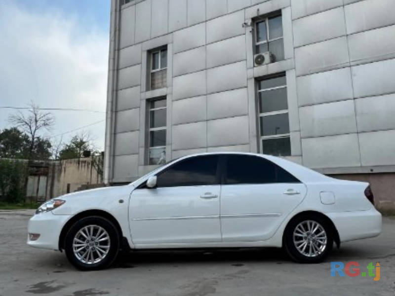 Toyota Camry 2.4 2005 г.