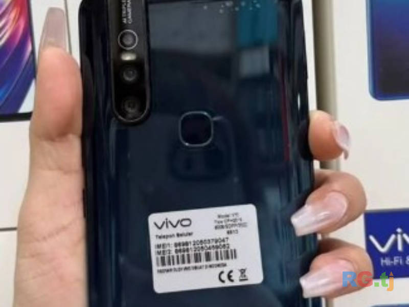 Vivo V15 6/128Gb Global version