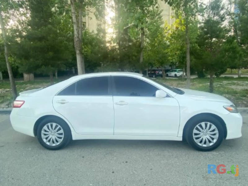 Toyota Camry 2.4 2009 г.