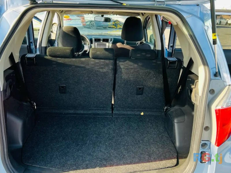 Toyota Ractis 1.5 2014 г.