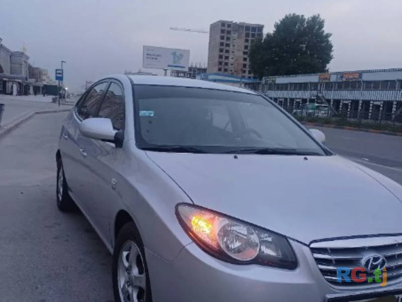 Hyundai 1.8 2010 г.