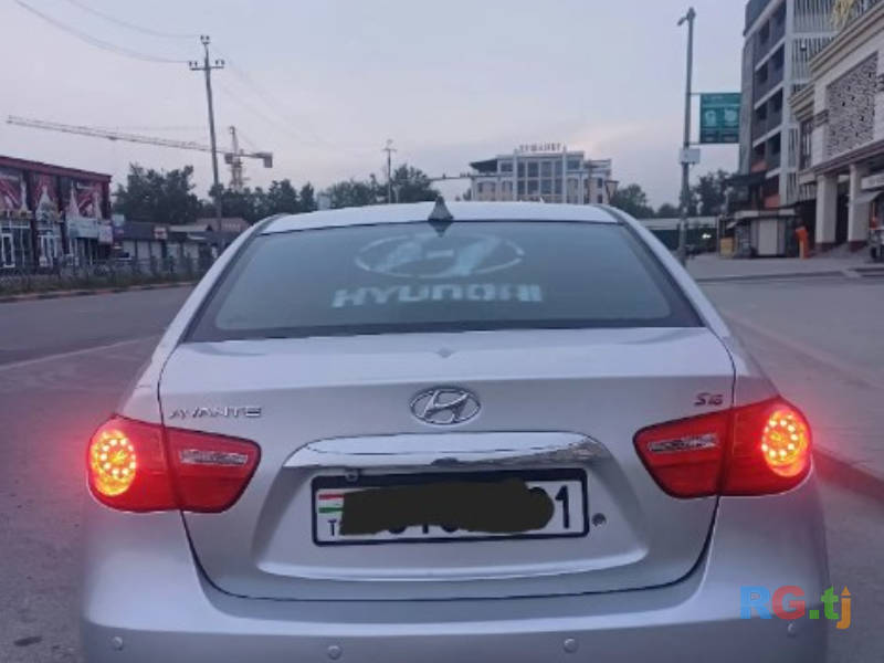 Hyundai 1.8 2010 г.