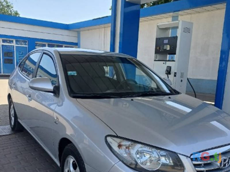 Hyundai 1.8 2010 г.