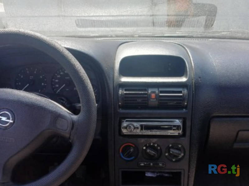 Opel Astra G 1.6 2000 г.