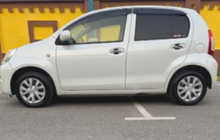 Toyota Vitz 1.3 2014 г.