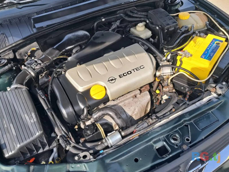 Opel Vectra 1.8 1999 г.