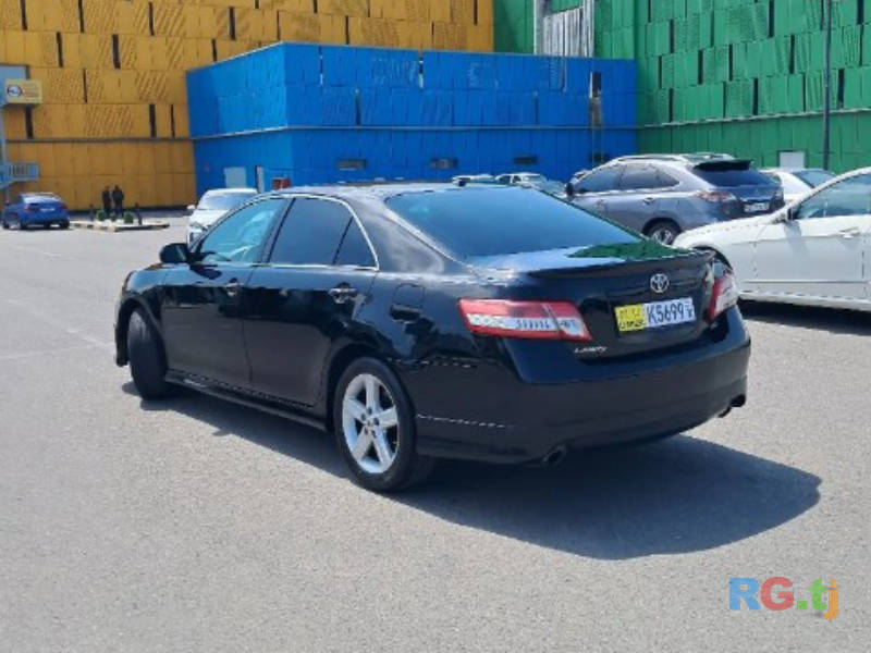 Toyota Camry 2.5 2011 г.