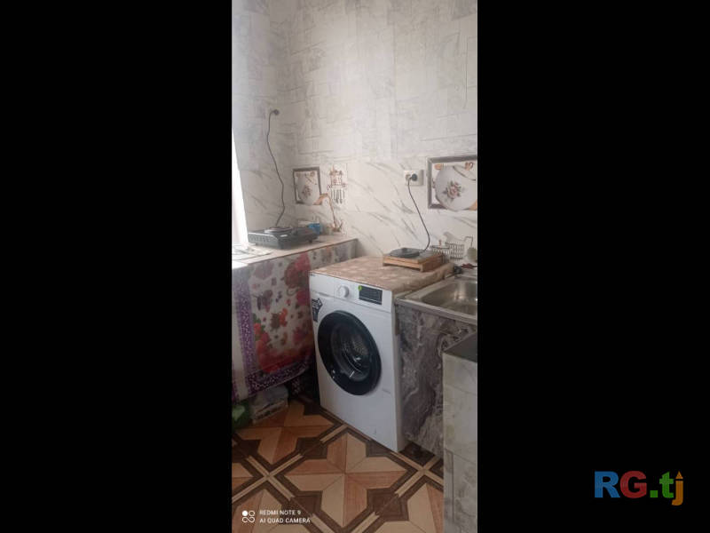 Комната в однокомнатной квартире